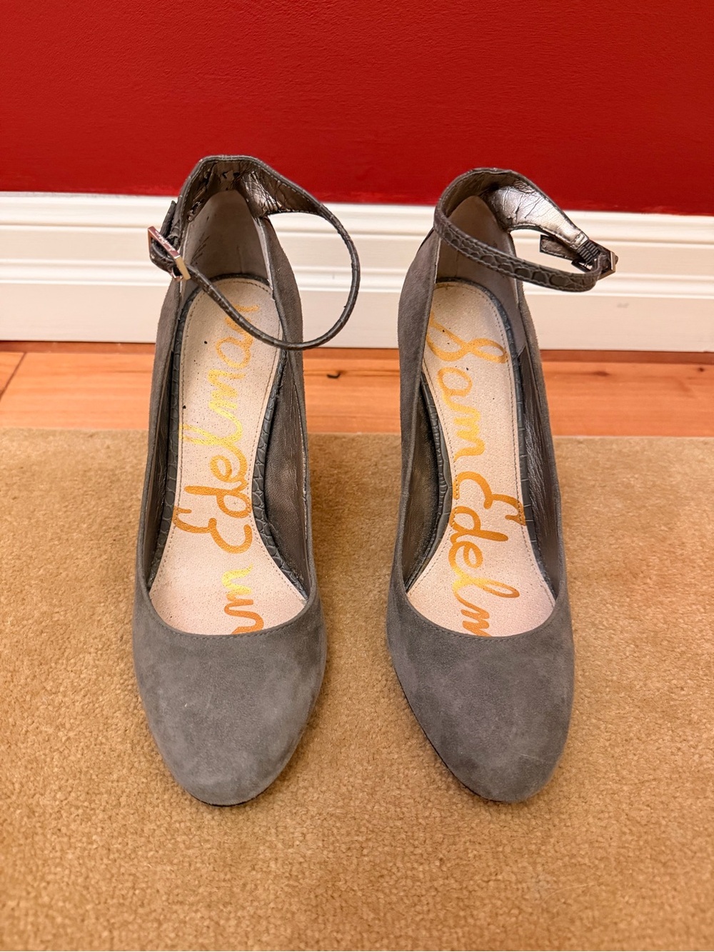Sam Edelman Grey Ankle Strap Stiletto Heels Croc Embossed Size 7